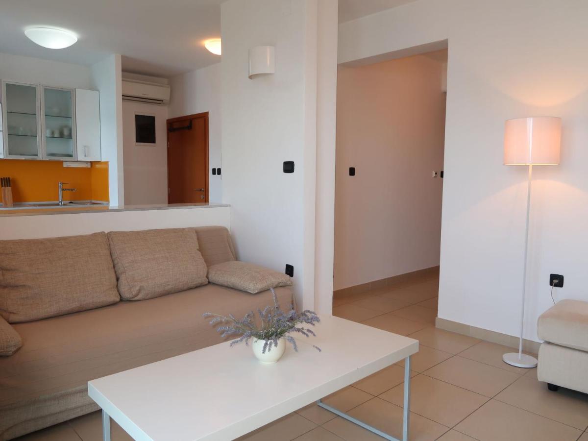 Apartment Milevoj - Rac158 By Interhome Rabac Eksteriør billede